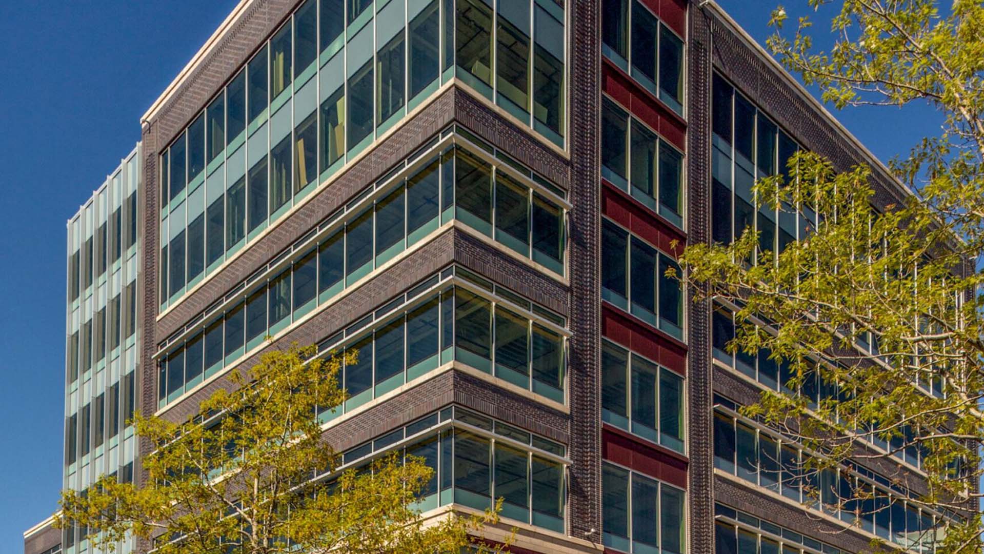 Horizon-Glass-Civica-Cherry-Creek-curtain-wall