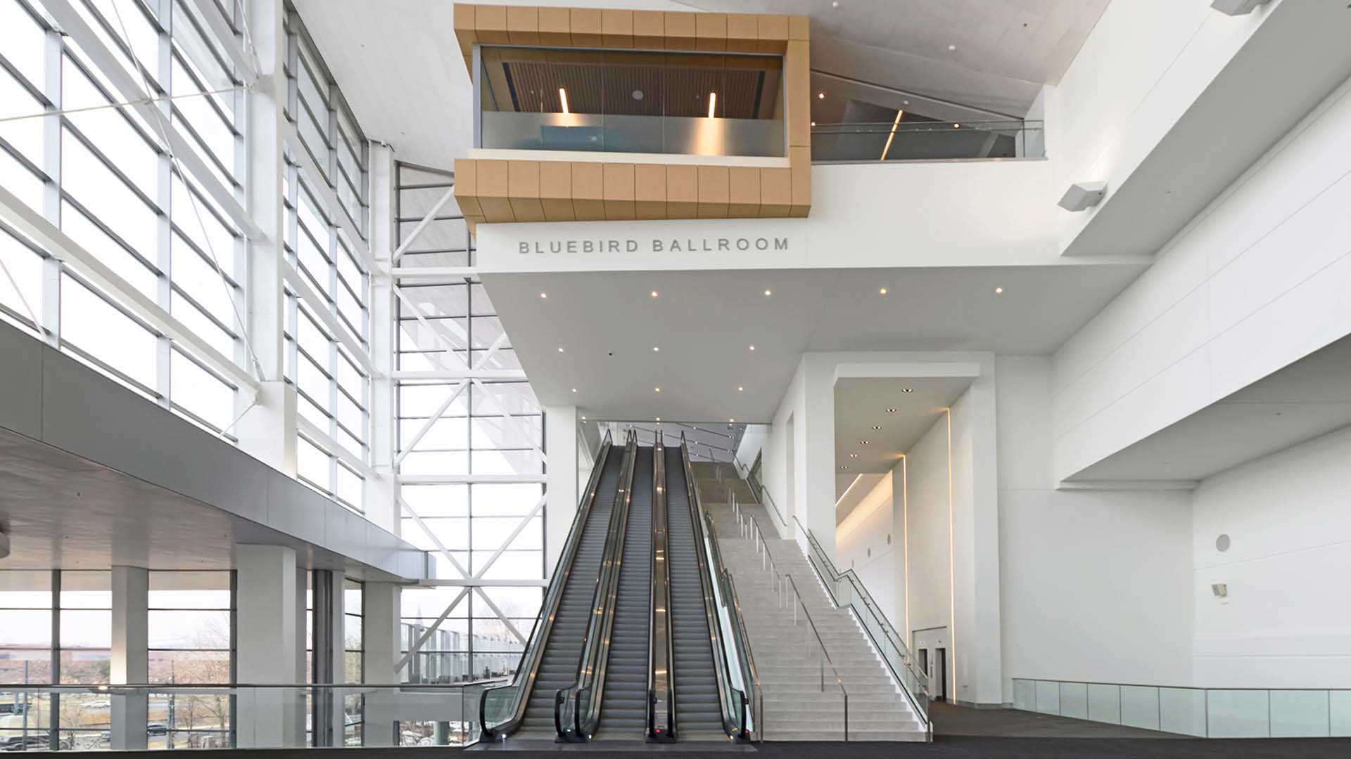Horizon-Glass-Colorado-Convention-Center-bluebird-ballroom