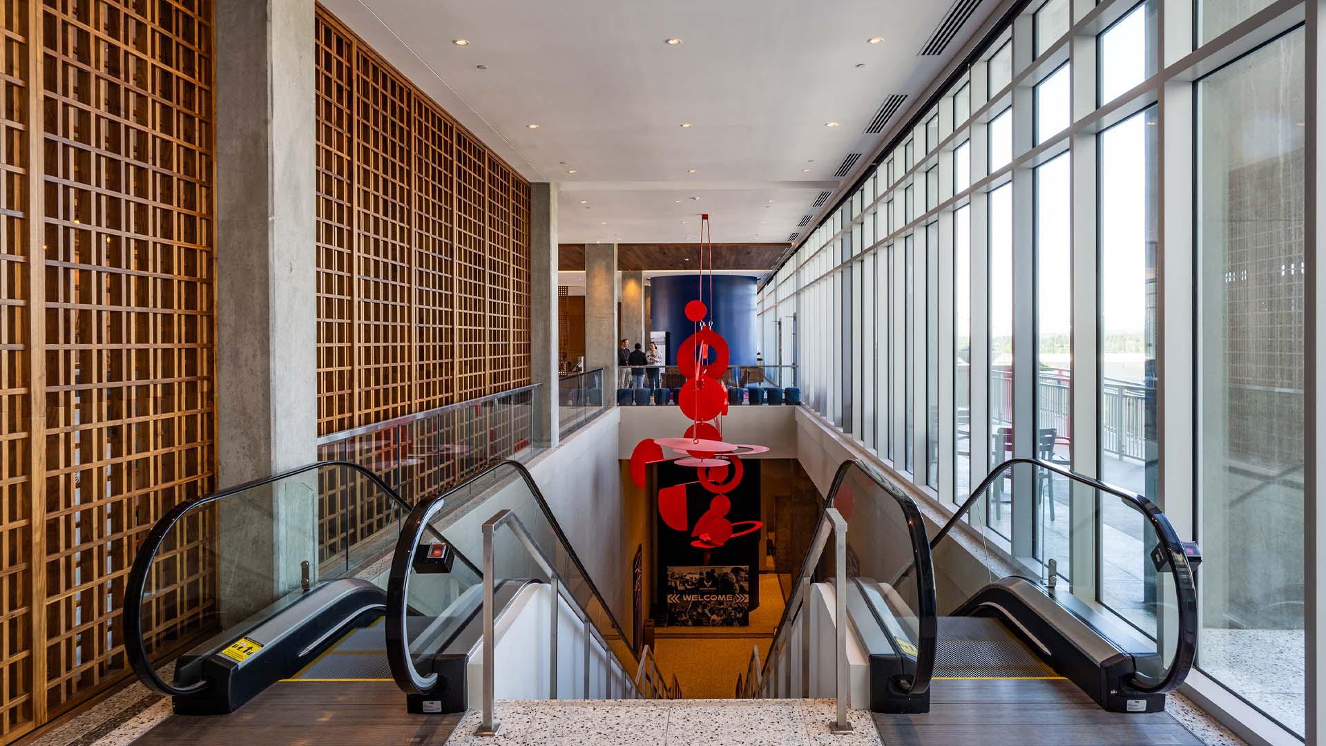 Horizon-Glass-Hotel-Paris-bar-windows-curtain-wall-escalator